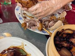 -同济大学本部学苑饮食广场