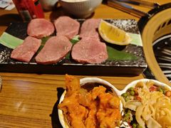 -炼火烤肉店