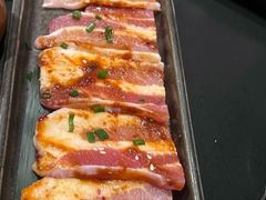 -山川小町·极番烧肉(新地假日广场店)