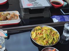 -丽伟的串·烧烤·砂锅(芝麻街店)