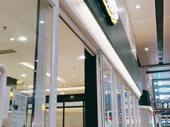 -周黑鸭(北京南站七店)
