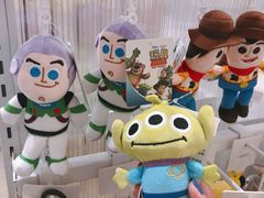 -名创优品(广东省广州琶洲保利广场店)
