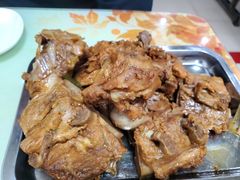 酱脊骨-荣吉招牌自助骨头锅(顾乡店)