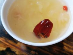 银耳汤-龙抄手(文殊坊店)