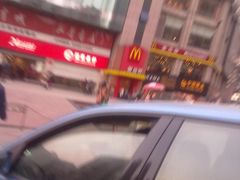 -新华书店(沙坪坝书城店)
