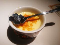 温禾牛&nbsp;焦糖布丁-温禾牛·和牛寿喜烧自助火锅(恒基名人店)