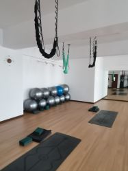 -馨媛瑜伽普拉提