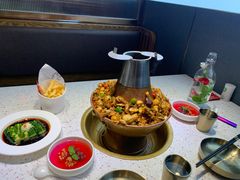 -老佛爷铜炉蛙锅(挂绿店)