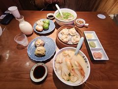 -鑫震源·苏式大虾生煎(山塘街店)