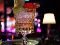 调酒师特调鸡尾酒-MOJO•湖景音乐餐厅•Bar(湖滨店)