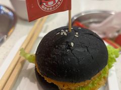 -龍歌自助小火锅(市南金茂湾店)