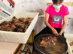 -黃牛牛肉面馆