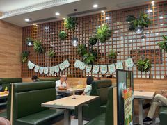 -佰搭果·广式茶餐厅(西华路店)