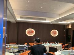 -新天明砂锅鱼头煲