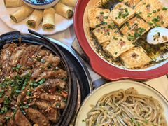 -客家大院·非遗赣南客家菜(郁孤台店)