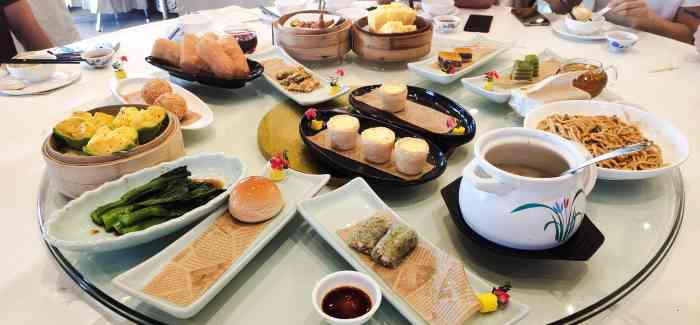 御水湾·生猛海鲜·粤菜-"御水湾酒楼位于广州番禺区,属于粤菜,特色.