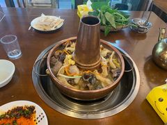 -岳记兴隆·青城腊排铜火锅(融创店)