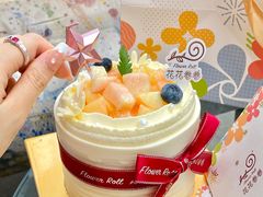 -花花卷卷·鲜食蛋糕(静安久光百货店)