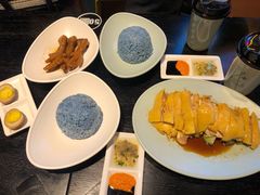 风姿凤爪-Asianplus海蓝鸡饭