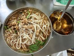 -正宗杨记普洱酸醋米线(总店)