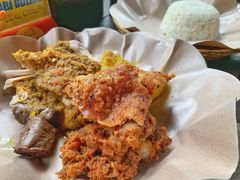 -Warung Babi Guling Ibu Oka 3