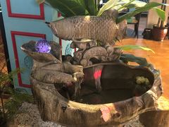 -壹号院音乐餐厅•烤全羊•新疆菜(浐灞店)