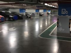 -北京璞邸酒店-地下停车场