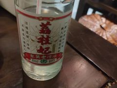 -聚汇三少·龙虾·中餐厅(莫邪路新天地店)