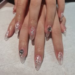 -LILY NAILS美甲美睫