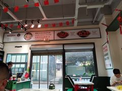 -晓彭肥肠鸡·泡椒鸡火锅(水木天地店)