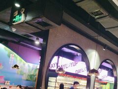-佰人王串串香火锅(洋珠巷店)