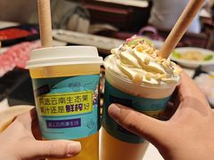 -老牌坊云南鱼豆花火锅(哈西万达店)