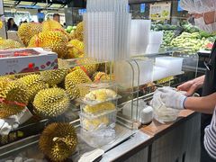 -胖东来生活广场(健康路店)