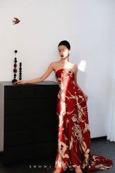 -Renee芮亦婚纱(原丽莎)