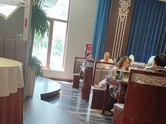 -哈啾嗨·新概念蒙餐(红星新城店)