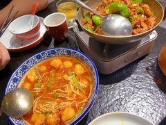 -湘西小馆(滨河路店)