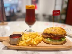 -必胜客(高新中大店)