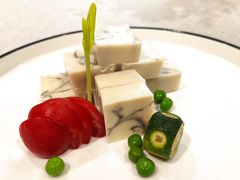 椰香大理石芸豆糕-新光酒家·河豚·海鲜·蟹料理(浦东店)