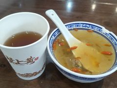 -蟹上黄·蟹黄面·江南糖水(人民广场店)