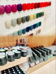 -摩睫+皮肤管理·科学美容中心