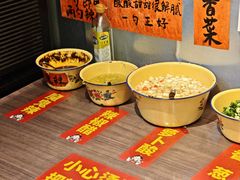 -柳州肥姨妈大骨螺蛳粉(老闵行店)