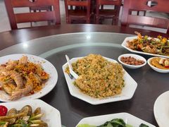 -岛中岛·海鲜大排档·万宁老字号(东澳店)