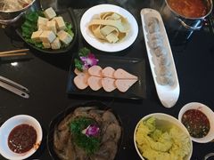 -唯爱KTV聚会餐厅(仙林东城汇店)