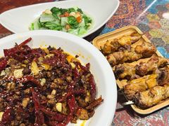 -乡村馕坑肉·烧烤·新疆菜·本地人更爱吃(阿勒泰首店)