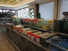 -骏莱海鲜鱼港(五角场店)