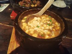 石锅鸡汤豆腐-绿茶餐厅(光谷世界城步行街店)
