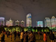 -万绿园