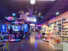 -星舰梦航(广百广场荔胜店)