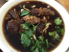 -清真吴记门钉肉饼·喜多利