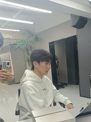 -宫铭烫发染发接发店